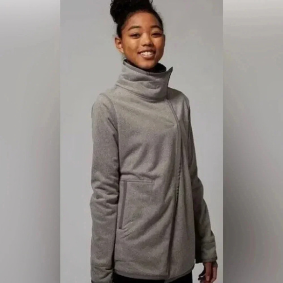 Ivivva Wrap Sweater - Picture 1 of 9